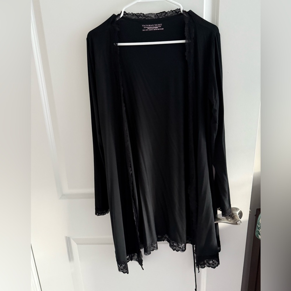 Victoria’s Secret - XS- Elegant Black Lace Trim Robe